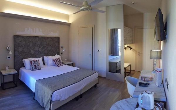 Hotel Touring image 25
